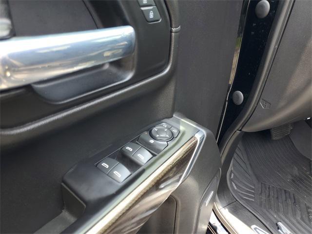 used 2022 Chevrolet Silverado 1500 car, priced at $38,380