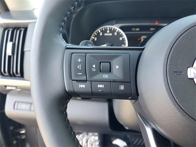 new 2025 Nissan Pathfinder car, priced at $36,313