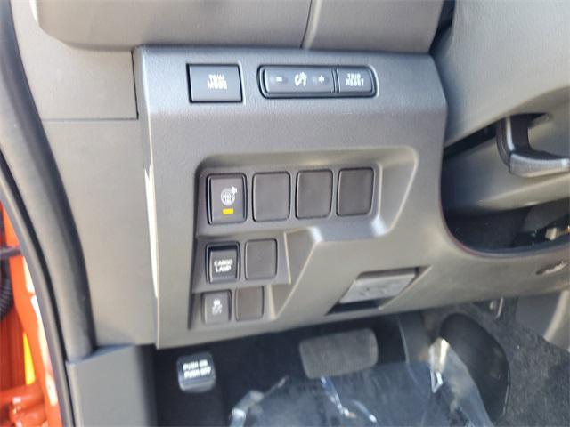 new 2025 Nissan Frontier car, priced at $35,769