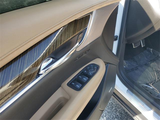 used 2020 Cadillac XT6 car, priced at $26,991