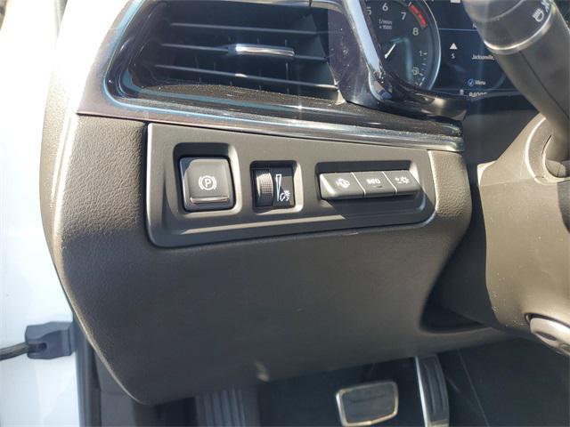 used 2020 Cadillac XT6 car, priced at $26,991