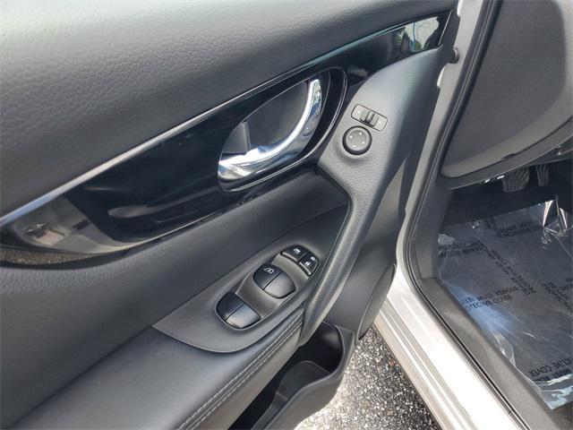 used 2022 Nissan Rogue Sport car, priced at $22,991