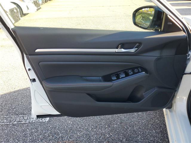 new 2025 Nissan Altima car, priced at $31,269