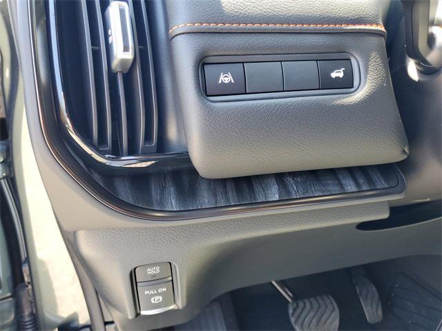 new 2025 Nissan Armada car, priced at $75,791
