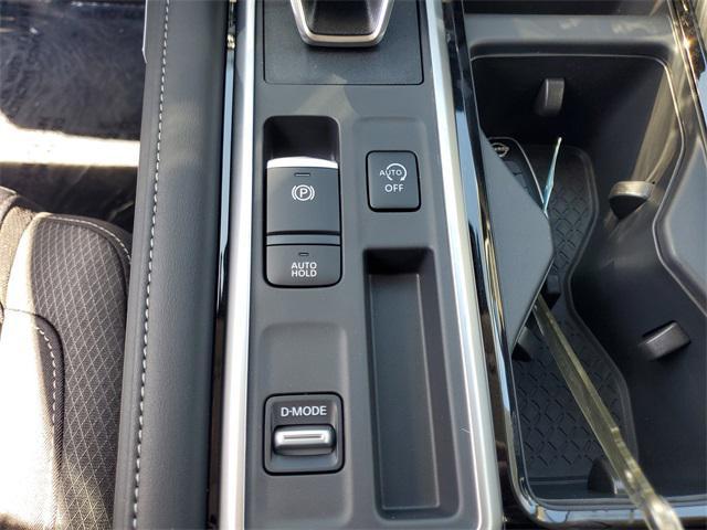 new 2025 Nissan Pathfinder car, priced at $39,633