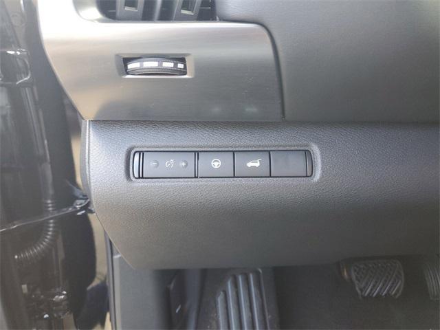 new 2025 Nissan Pathfinder car, priced at $36,962