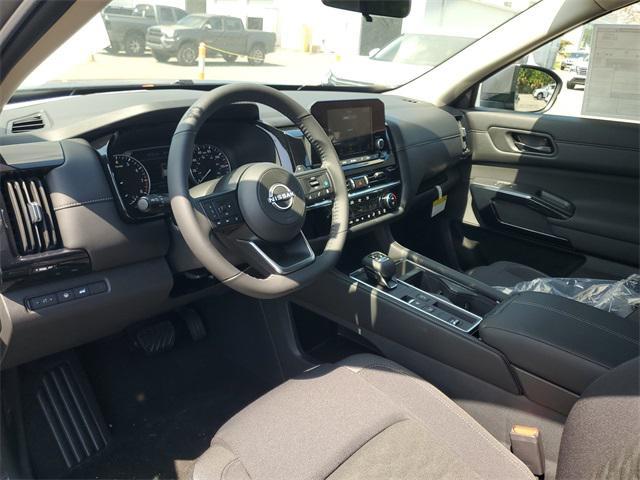 new 2025 Nissan Pathfinder car, priced at $35,117
