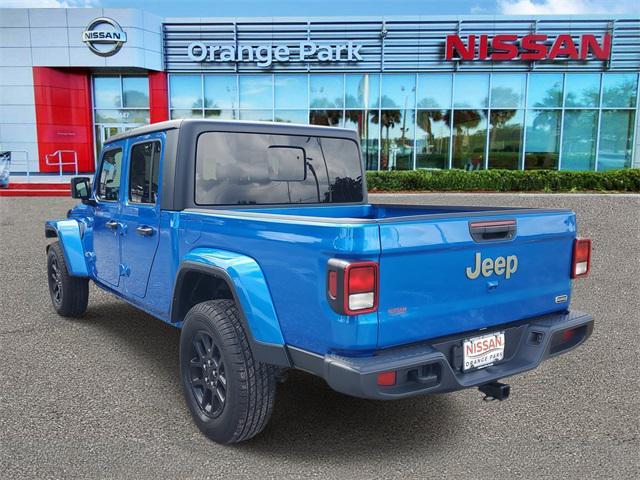 used 2023 Jeep Gladiator car, priced at $32,498