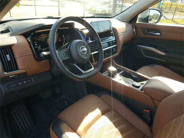 used 2025 Nissan Pathfinder car, priced at $43,588