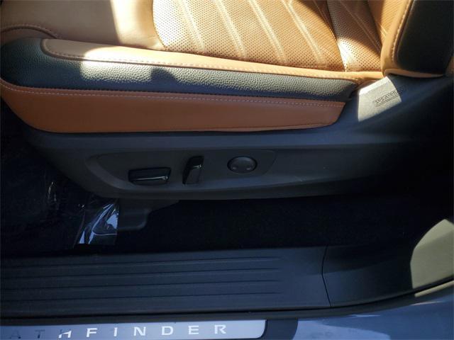 used 2025 Nissan Pathfinder car, priced at $43,588