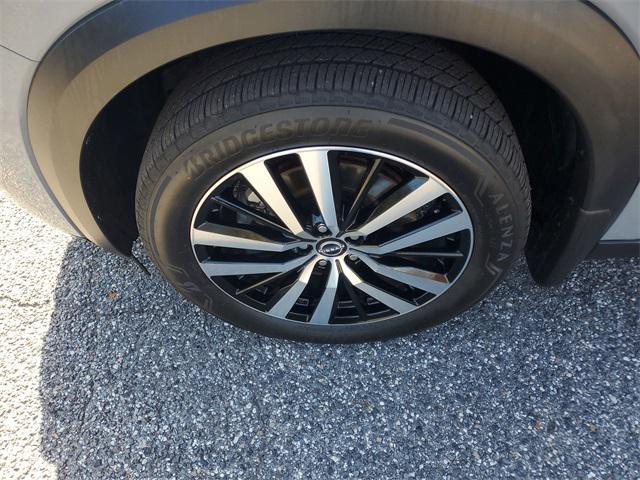 used 2025 Nissan Pathfinder car, priced at $43,588