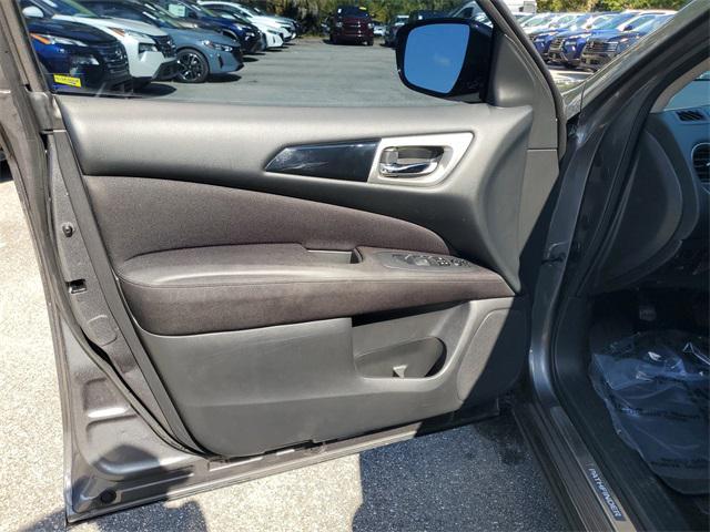 used 2017 Nissan Pathfinder car, priced at $13,161