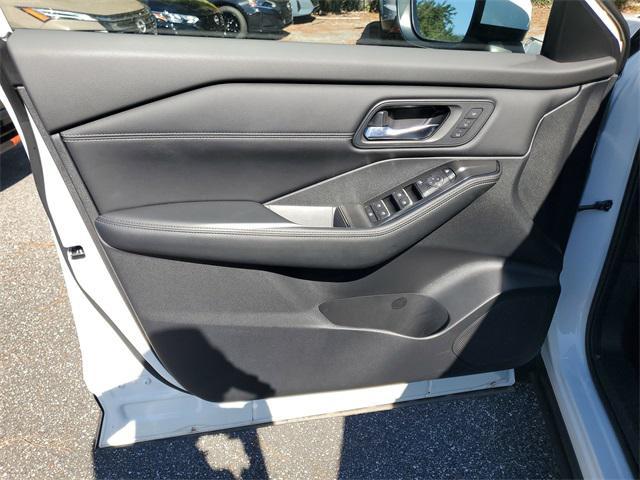 new 2025 Nissan Rogue car, priced at $36,243