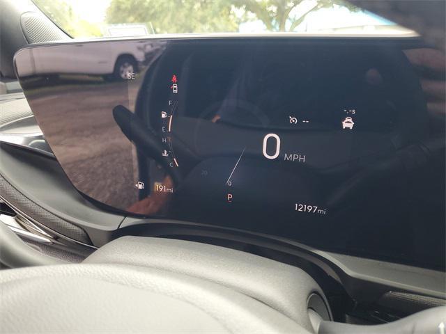used 2025 Buick Envista car, priced at $25,000