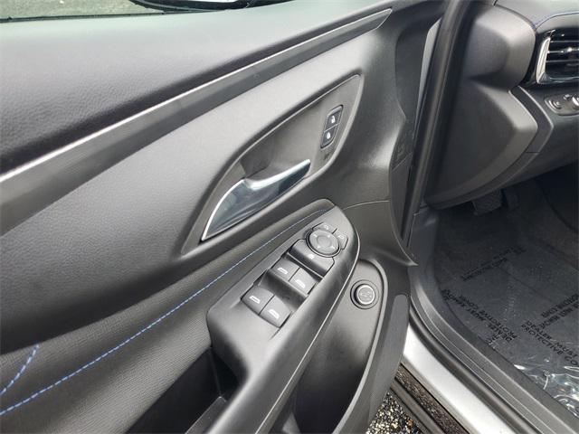 used 2025 Buick Envista car, priced at $25,000