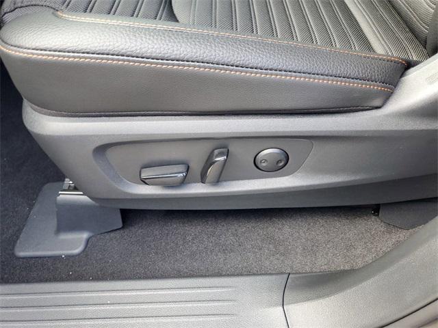 new 2025 Nissan Pathfinder car, priced at $38,787