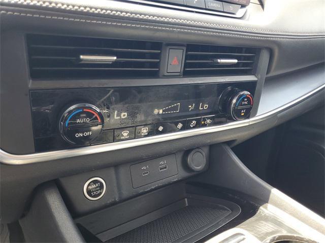used 2023 Nissan Rogue car, priced at $21,996