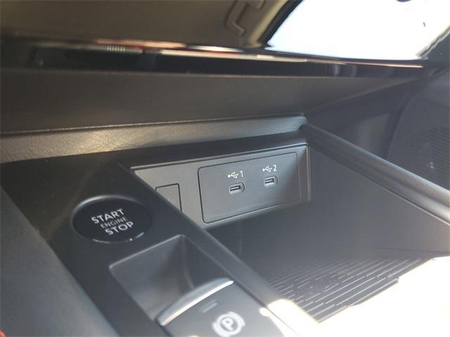new 2025 Nissan Kicks car, priced at $27,258