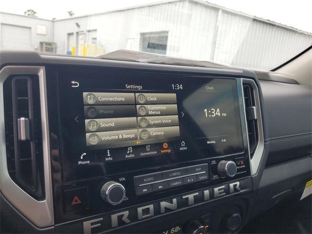 new 2025 Nissan Frontier car, priced at $33,828