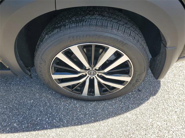 used 2025 Nissan Pathfinder car, priced at $44,690