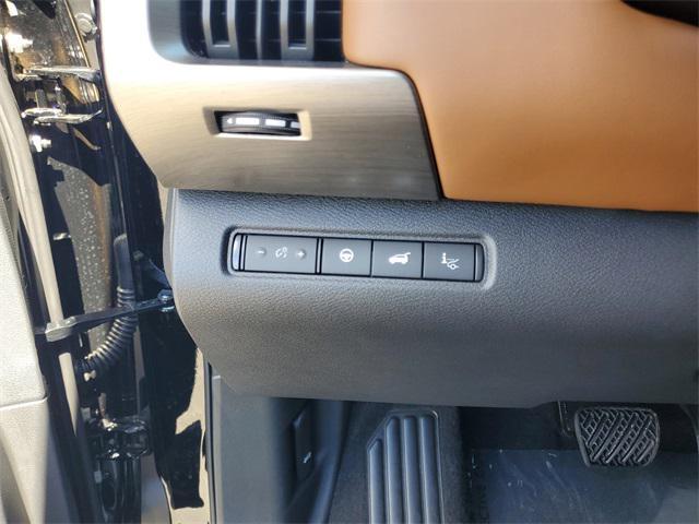 used 2025 Nissan Pathfinder car, priced at $44,690