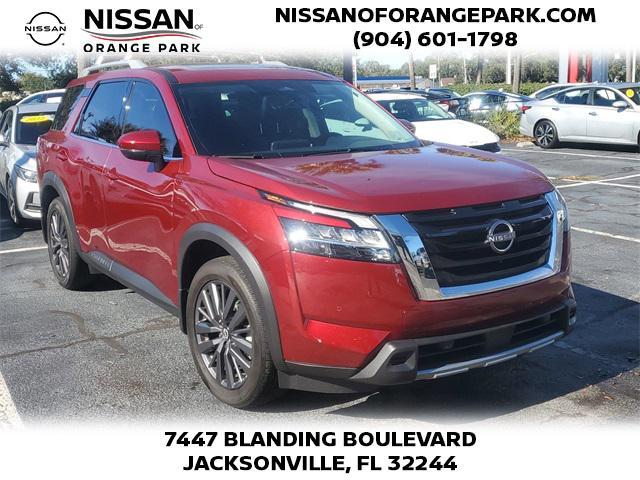 used 2023 Nissan Pathfinder car