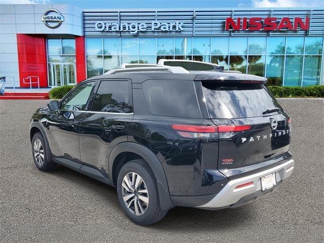 new 2025 Nissan Pathfinder car, priced at $36,285