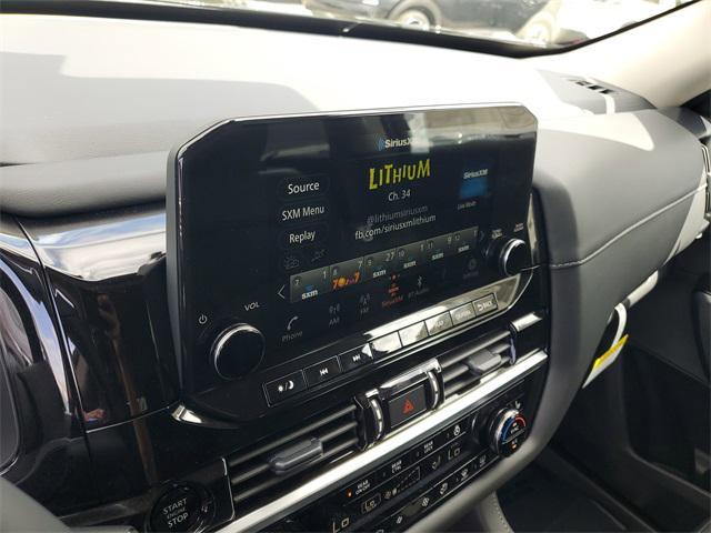 new 2025 Nissan Pathfinder car, priced at $36,285