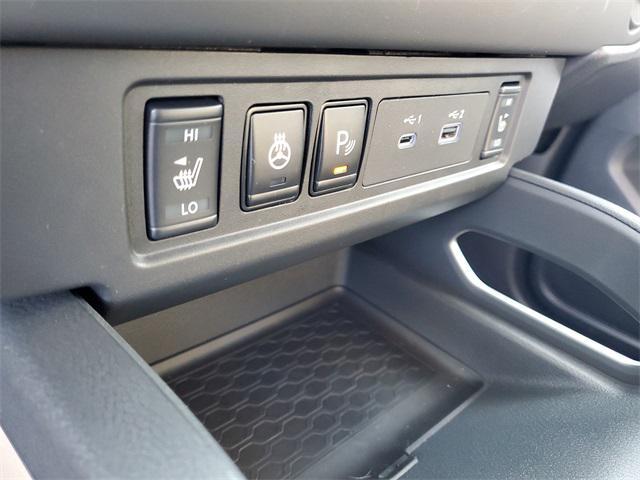 new 2025 Nissan Frontier car, priced at $38,072