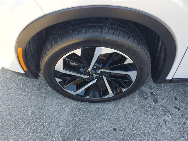 used 2024 Mitsubishi Outlander car, priced at $23,120