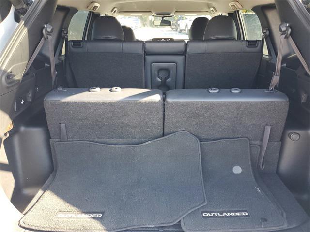 used 2024 Mitsubishi Outlander car, priced at $23,120