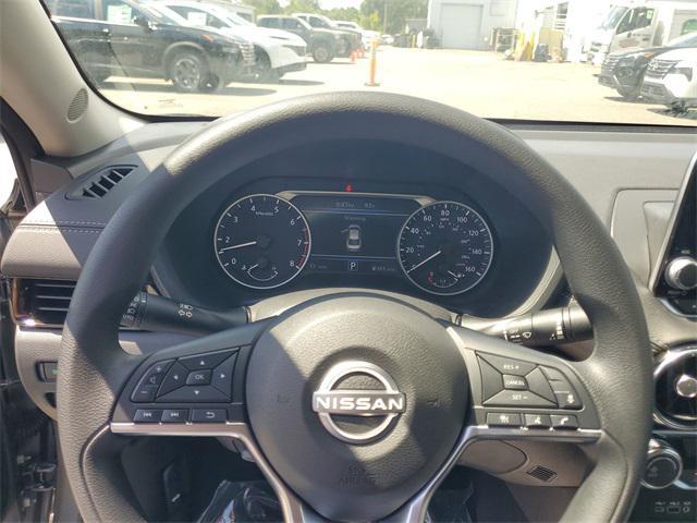 new 2025 Nissan Sentra car, priced at $21,676