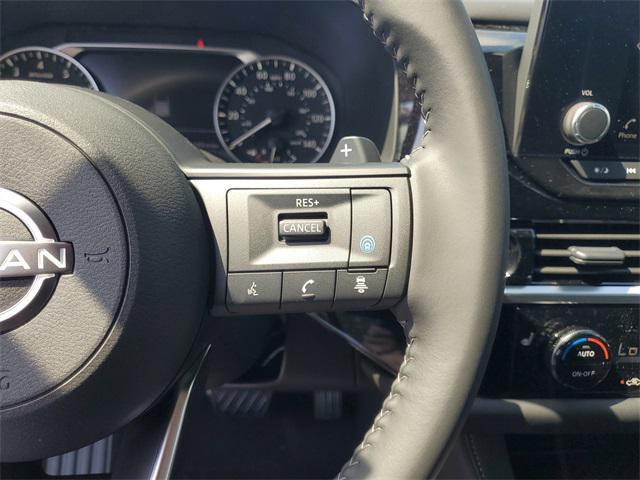 new 2025 Nissan Pathfinder car, priced at $34,329