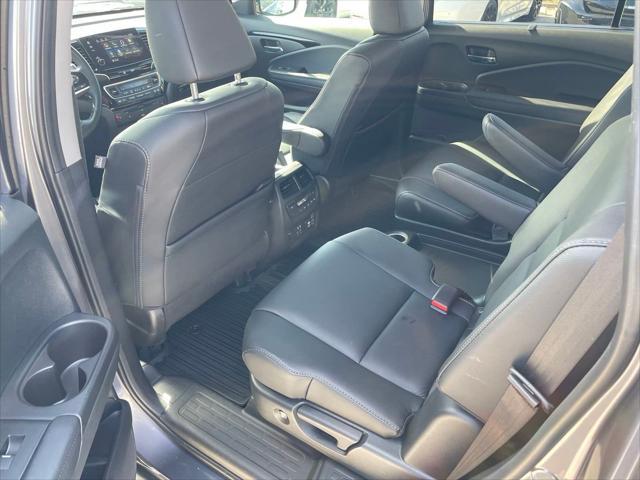 used 2022 Honda Pilot car, priced at $31,000