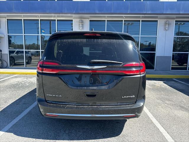 used 2022 Chrysler Pacifica car, priced at $26,418