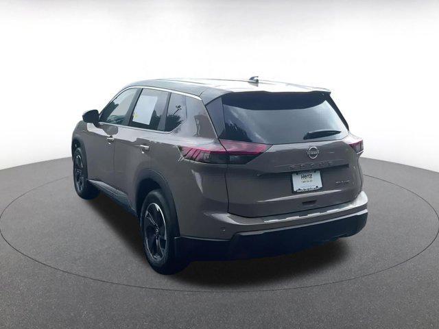 used 2024 Nissan Rogue car, priced at $26,357