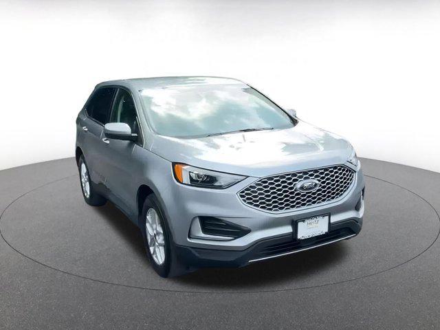 used 2024 Ford Edge car, priced at $24,066