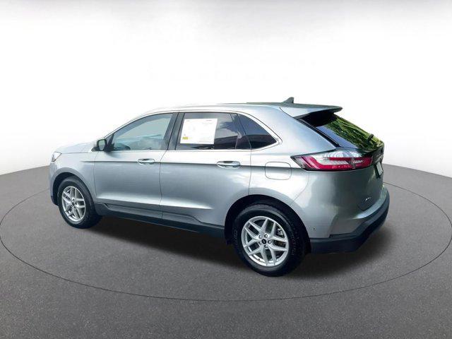 used 2024 Ford Edge car, priced at $25,129