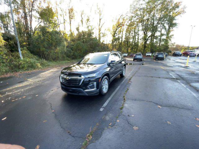 used 2023 Chevrolet Traverse car, priced at $25,160