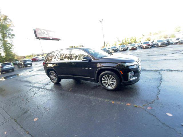 used 2023 Chevrolet Traverse car, priced at $25,160