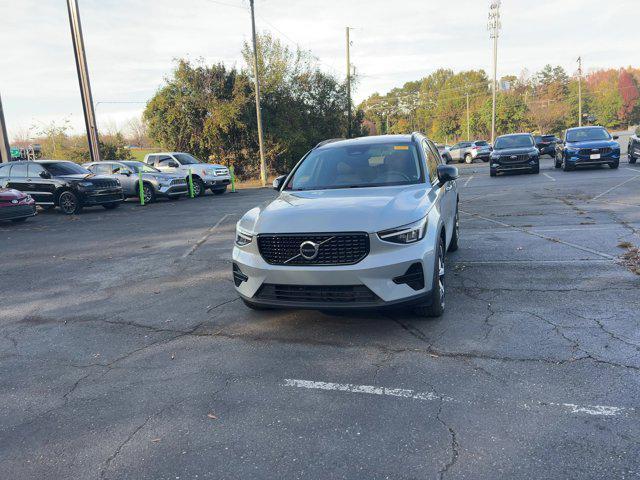 used 2024 Volvo XC40 car, priced at $30,434