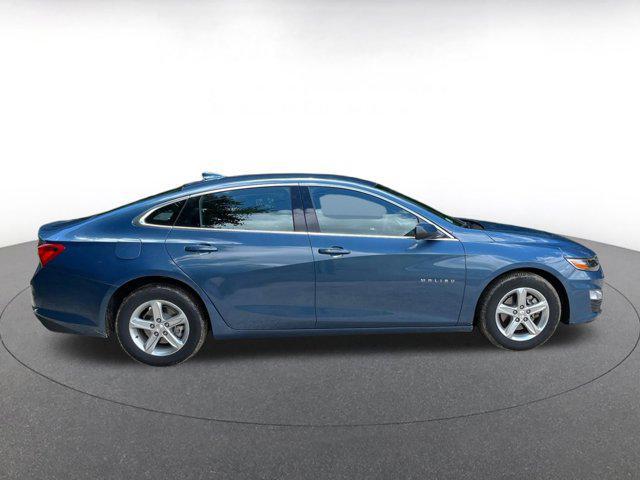 used 2024 Chevrolet Malibu car, priced at $16,259