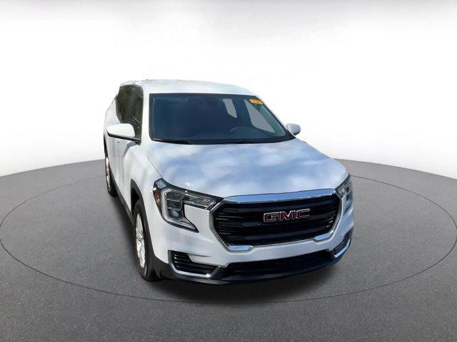 used 2024 GMC Terrain car, priced at $22,329