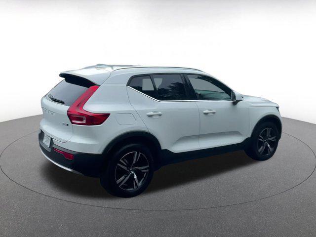 used 2024 Volvo XC40 car, priced at $25,912