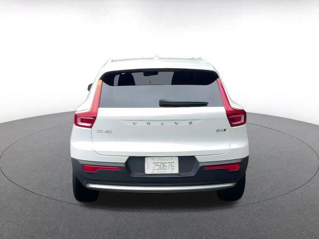 used 2024 Volvo XC40 car, priced at $25,912