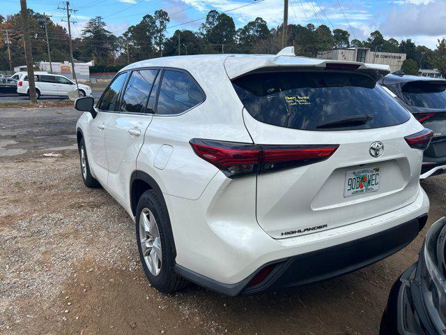 used 2021 Toyota Highlander car, priced at $27,437