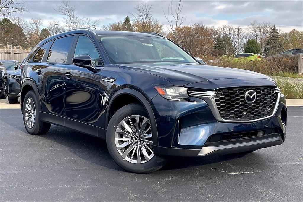 new 2025 Mazda CX-90 car, priced at $38,666