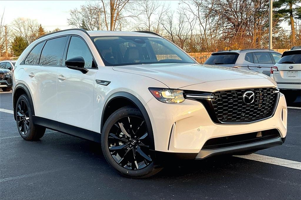 new 2025 Mazda CX-90 PHEV car, priced at $53,726