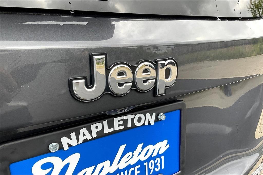 used 2022 Jeep Renegade car, priced at $17,995