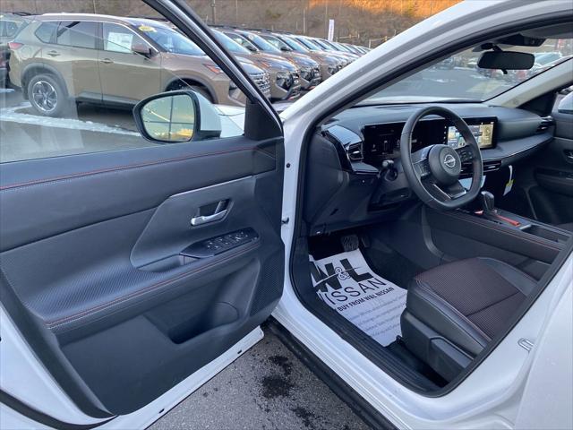 new 2025 Nissan Kicks car, priced at $29,647